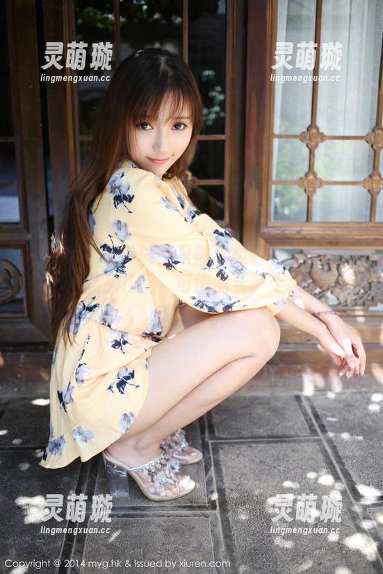 美媛馆 - 谁说瑜伽只需要柔韧？看田芯娜Angel私房作品，可能需要一个人给你专项辅导。