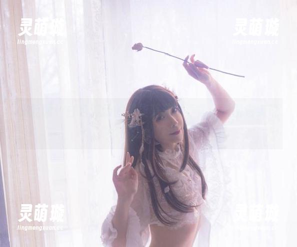 别眨眼！白色流云的翎柒菜菜写真集，原图老实说比你想的好看。