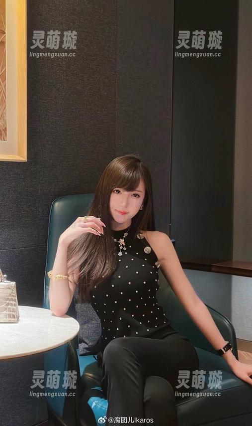免费图片都在这里，腐团儿Ikaros的霞之丘诗羽让你的眼睛一直转不停！