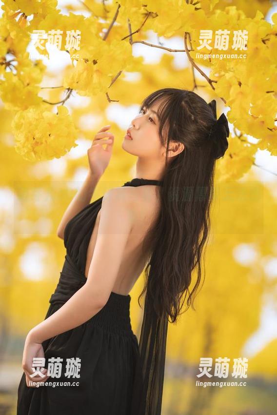 萌芽儿o0的牛仔裤写真，资源厚度无法想象！