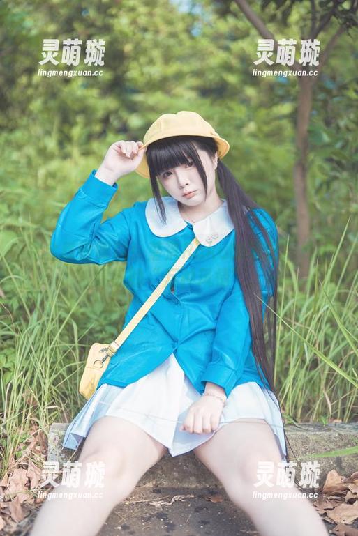 完全跌破眼镜！落落Raku的美图展现了棉袜的“万种风情”。