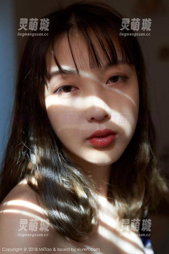 蜜桃社 - 在真希的教室里，作品会默默地教学啊