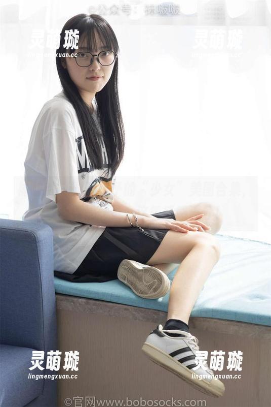 袜啵啵 - 对于稚予的“少女”美图合集，真心要赞一赞，这气质感满分！
