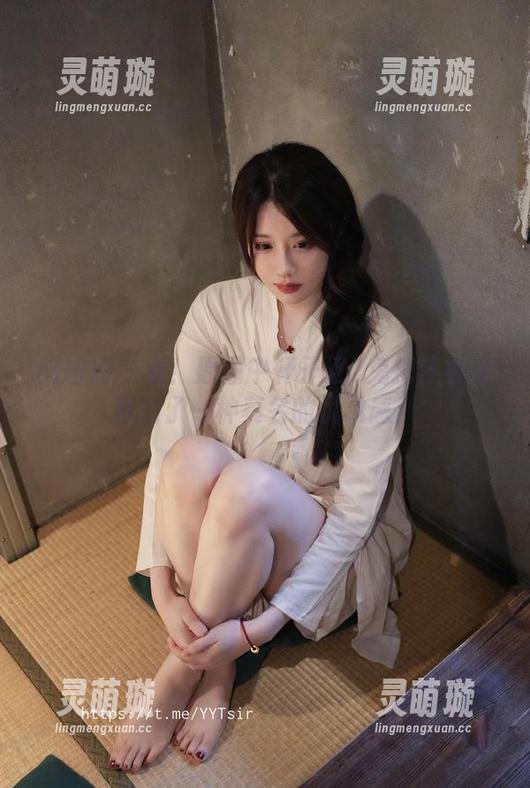 轩子巨2兔 微密圈 - 看!原图中轩子巨2兔把连衣裙穿出了一种莫名的优雅感!