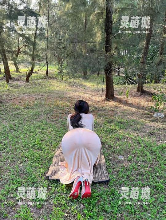 微密圈 - 图集在手！迷人的五姨太黑白作品下载，先来一波