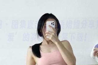 微密圈 – 图集直击：铁锤姐姐分享她的‘爱’的姿势，赶紧下载！
