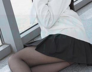 说好的女仆呢？雪琪SAMA穿上白丝的那一刻，我差点以为我看到了“新版偶像”！